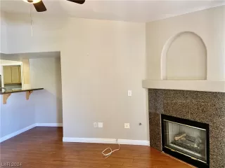 Photo #4: 2562716 Listing 