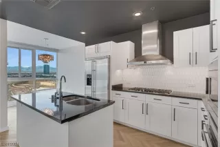 Photo #6: 2562732 Listing 