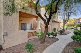 Photo #2: 2562744 Listing