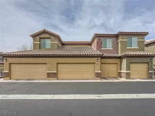 Photo #1: 2562762 Listing