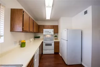 Photo #2: 2562839 Listing 