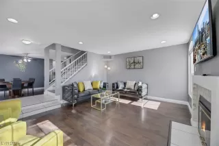 Photo #1: 2562873 Listing 