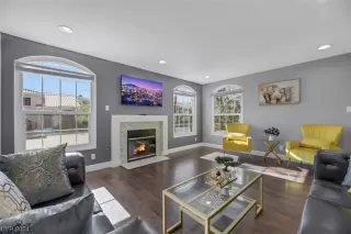 Photo #3: 2562873 Listing 