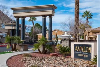 Photo #3: 2562902 Listing