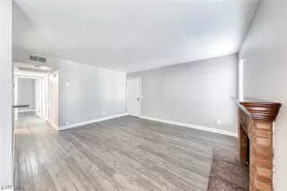 Photo #6: 2562906 Listing 