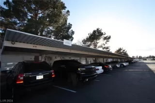 Photo #3: 2562929 Listing 