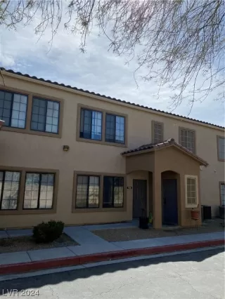 Photo #2: 2562958 Listing 