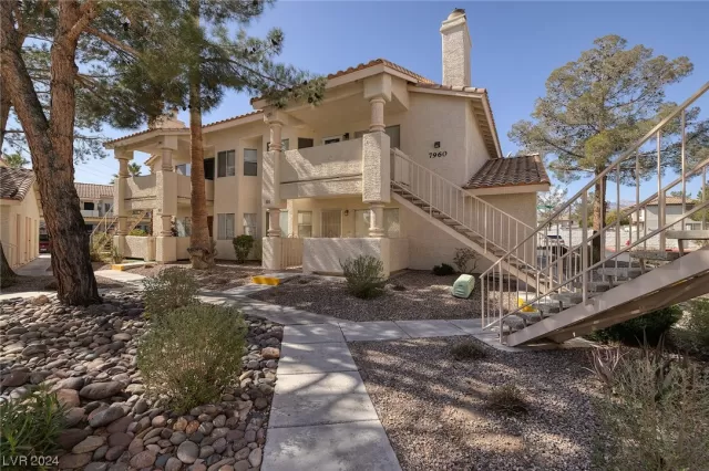 MLS: 2563004 Condo For Sale