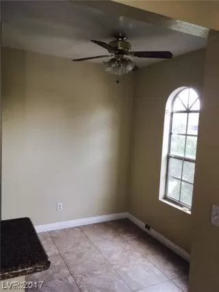 Photo #2: 2563067 Listing