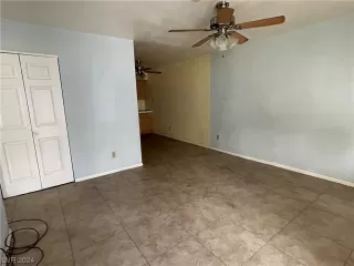 Photo #4: 2563073 Listing