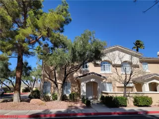 Photo #2: 2563076 Listing 