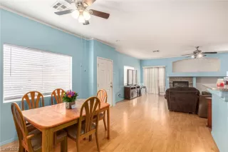 Photo #2: 2563083 Listing