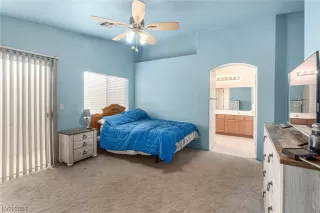 Photo #4: 2563083 Listing