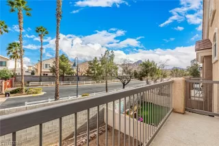 Photo #6: 2563083 Listing