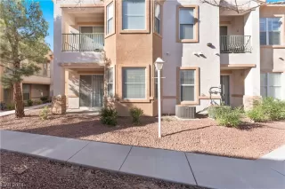 Photo #2: 2563097 Listing