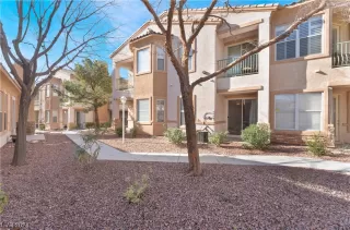 Photo #3: 2563097 Listing