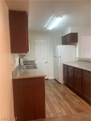 Photo #2: 2563109 Listing 