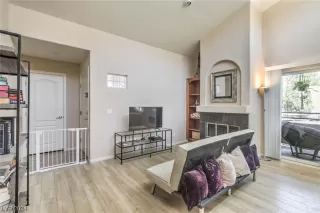 Photo #4: 2563116 Listing 