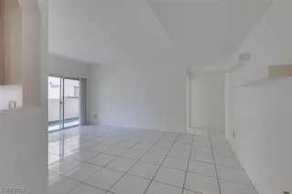 Photo #3: 2563117 Listing 