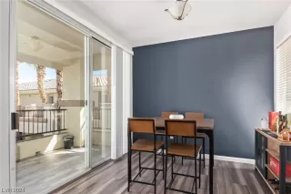 Photo #2: 2563121 Listing