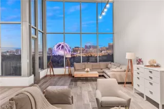 Photo #1: 2563130 Listing