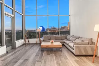 Photo #4: 2563130 Listing