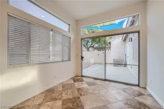 Photo #5: 2563182 Listing 