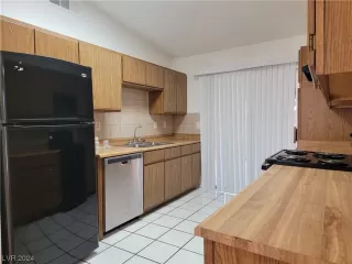 Photo #6: 2563199 Listing 