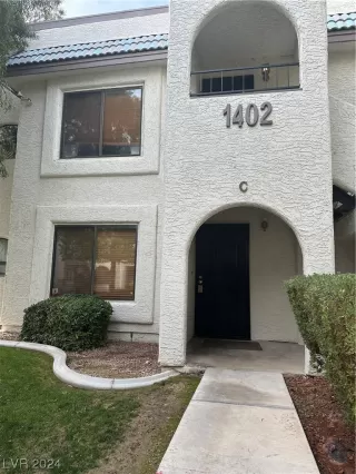 Photo #3: 2563270 Listing 