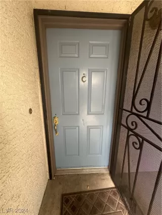 Photo #4: 2563270 Listing 