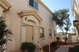 Photo #1: 2563273 Listing 