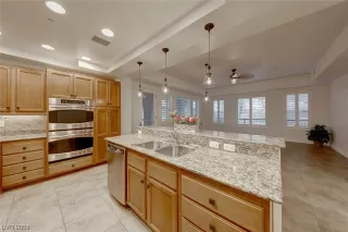 More Details about MLS # 2563311 : 64 STRADA PRINCIPALE 209