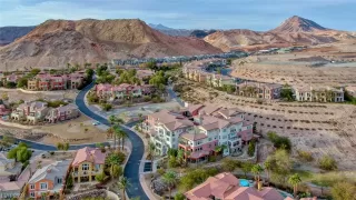 Photo #2: 2563311 Listing