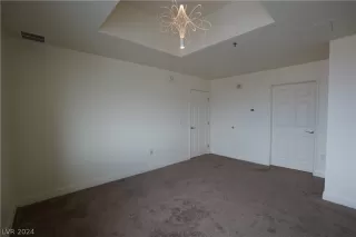 Photo #6: 2563340 Listing