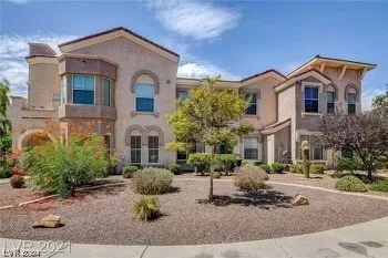 MLS: 2563356 Condo For Sale