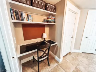 Photo #6: 2563356 Listing