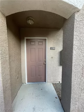 Photo #2: 2563395 Listing 