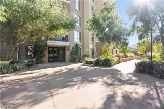 Photo #2: 2563404 Listing 