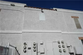 Photo #1: 2563407 Listing 