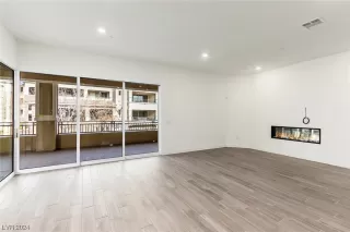 Photo #2: 2563490 Listing