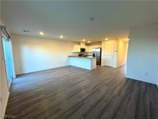 Photo #3: 2563508 Listing 