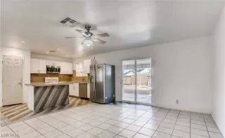 Photo #3: 2563510 Listing 