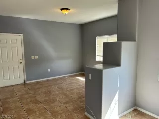 Photo #3: 2563535 Listing 