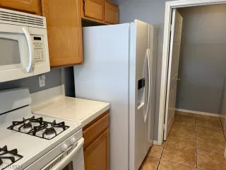 Photo #6: 2563535 Listing 