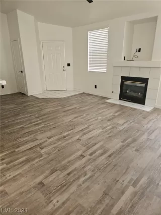 Photo #1: 2563554 Listing 