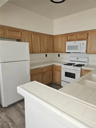 Photo #5: 2563554 Listing 