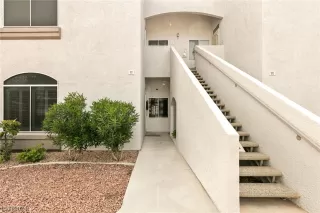 Photo #5: 2563556 Listing