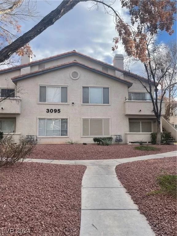 MLS: 2563615 Condo For Sale