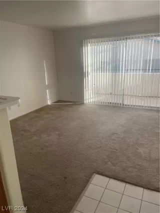 Photo #5: 2563615 Listing 