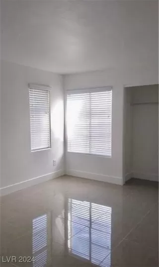 Photo #4: 2563619 Listing 